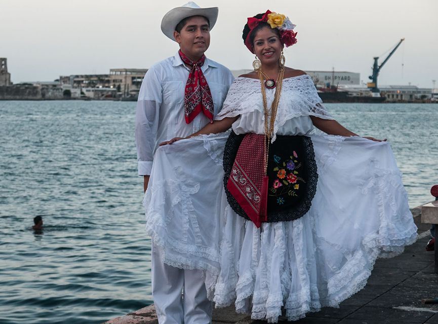 México Lindo Y Querido Traje Típico De Veracruz 